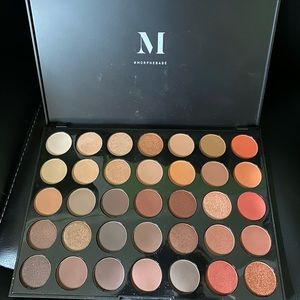 Morphe “Nature Glow 350” Palette.